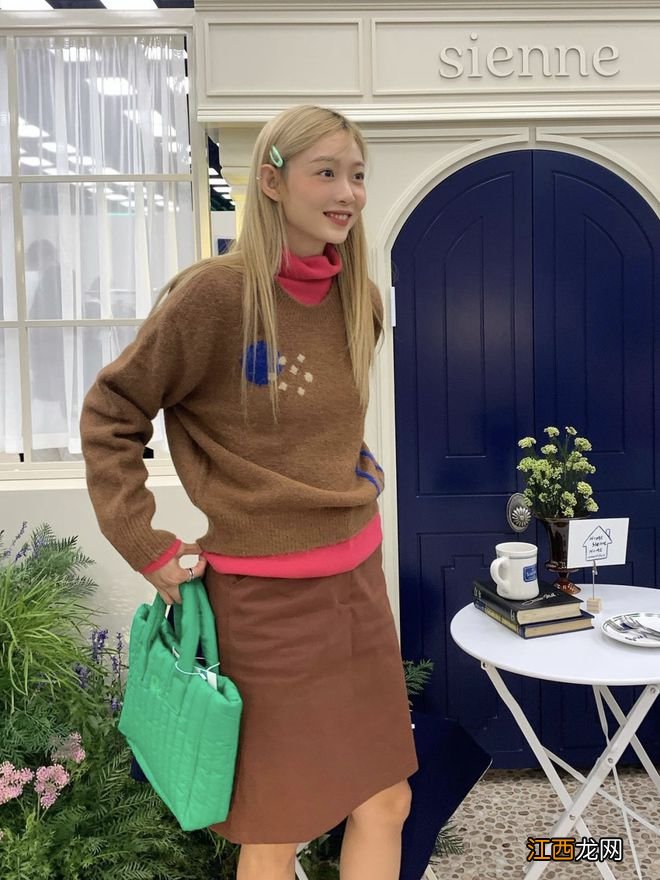 2023年度流行色来了!终于轮到草莓熊制霸天下了!