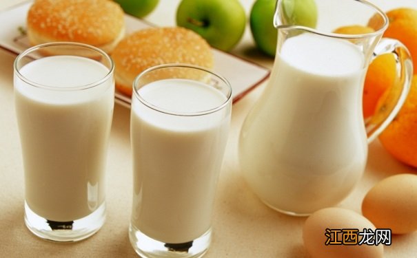 晚上喝牛奶好不好?什么时候喝牛奶最养生?