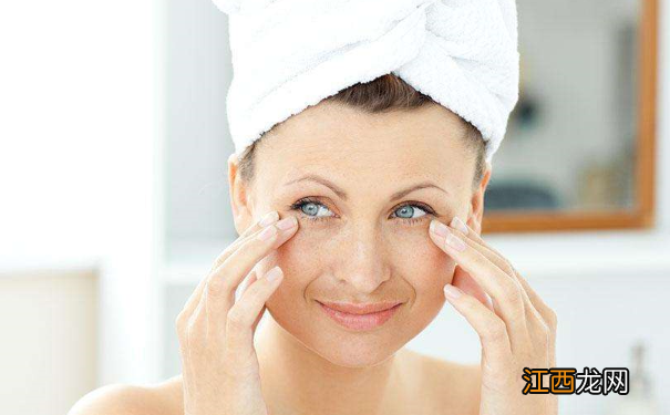 皮肤越控越油怎么办?洗脸去油效果如何?