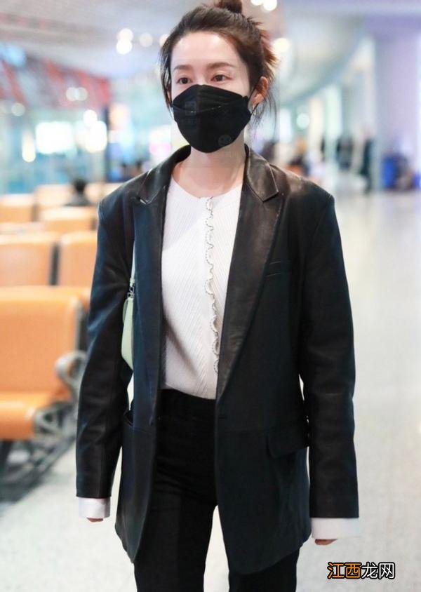 冬天换新衣，建议少穿这三种颜色的衣服，老旧感明显，拍照也土气