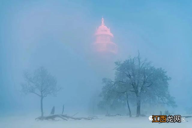 四方顶景区开启醉美雾凇时刻！