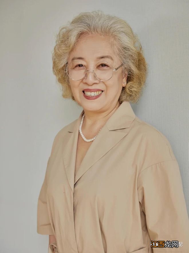 年龄相同,为何有人看上去显老,有的却显得年轻呢?差异在哪?