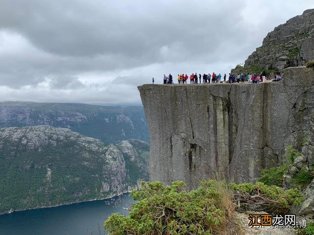 挪威第一景点：布道石
