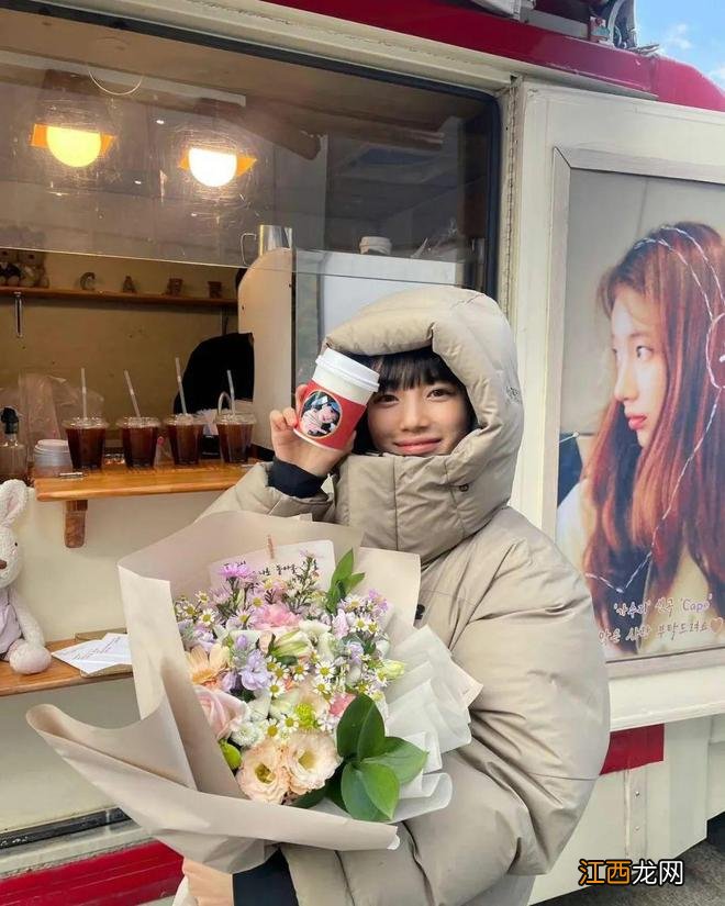 女爱豆的冬天，都在“装”什么？