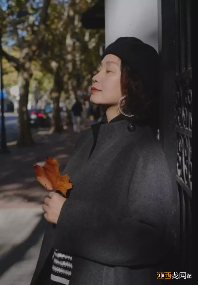 衣服在配不在贵!平价旧衣先别扔,用这3个方法轻松搭出高级感