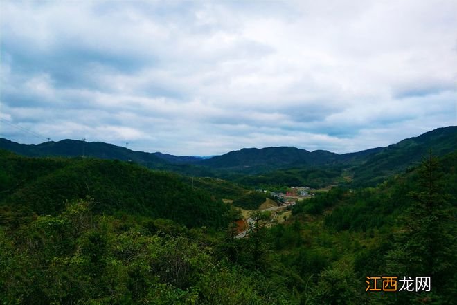 距赣州市仅2小时的隐世山村，风景不输5A景区，无门票却少有人知