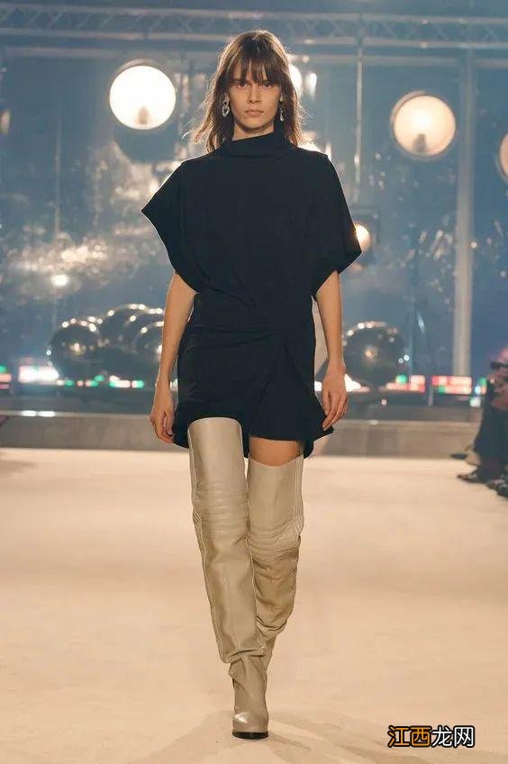 这几双靴子穿上 秋冬最时髦女孩非你莫属!