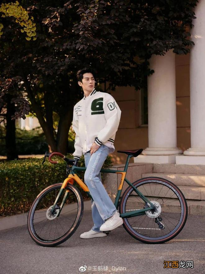 棒球夹克 无暇 不出 发出来显摆