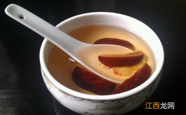 红枣茶有什么功效?红枣茶喝了对身体有什么好处?