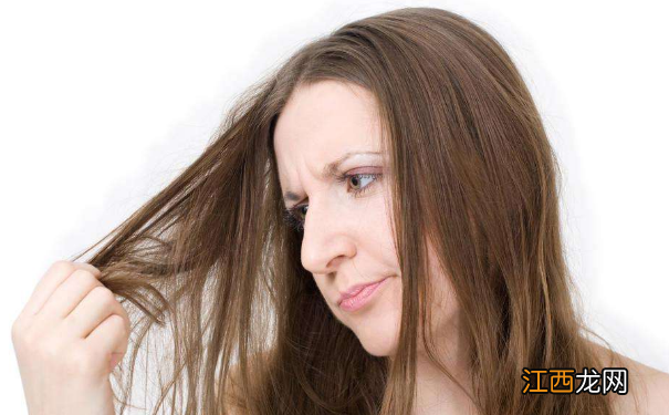 去屑又止痒吃哪些食物好？日常护发的方法有哪些？