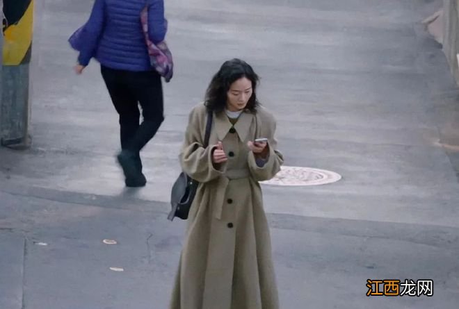 把香奈儿穿成『我也买得起』的女明星,她是第一个!