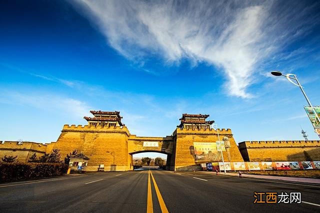 这个秋天来山西，沿着长城一号公路自驾行，一路领略塞外秋日美景