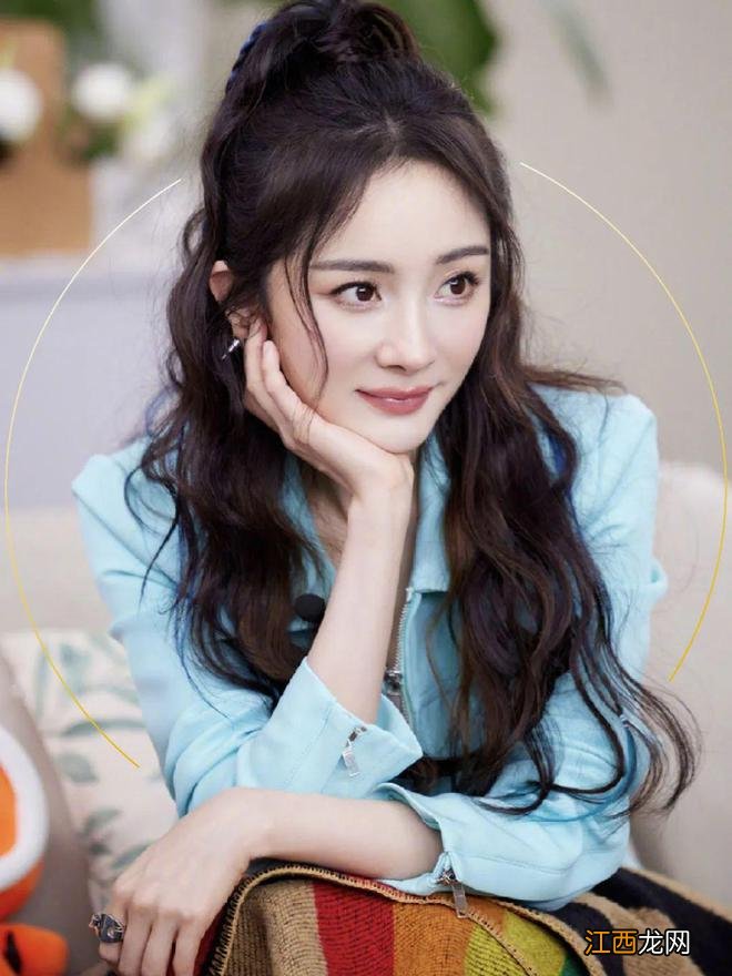 穿搭天花板还得看杨幂!