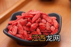 治疗长痘痘的食疗有哪些？长痘痘不宜吃哪些食物？