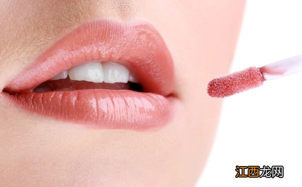 涂了口红可以喝水吗?涂了口红怎么喝水?