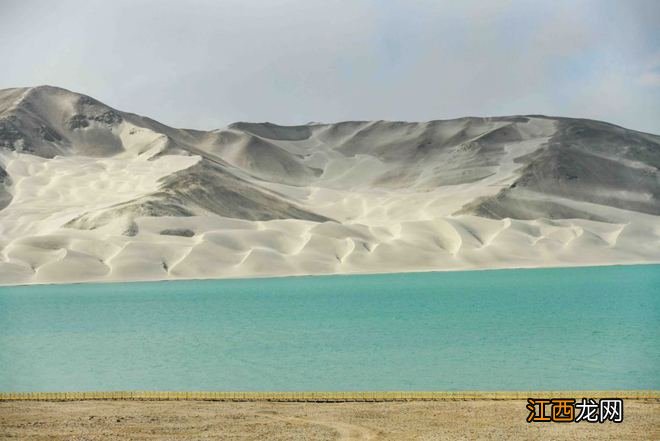 新疆的纯净世界，梦幻白沙湖，帕米尔高原的蓝眼泪！