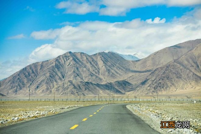 新疆的纯净世界，梦幻白沙湖，帕米尔高原的蓝眼泪！