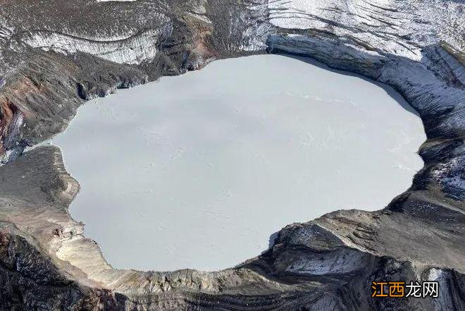 新西兰北岛火山冒出滚滚水蒸气！专家预测长时间爆发可能性.…..