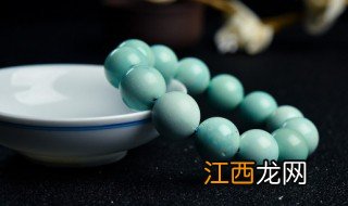 石榴木手串适合什么人佩戴 石榴木手串适合什么人佩戴图片