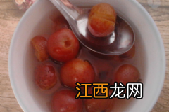 莲子心有什么营养价值？莲子心有哪些功效？