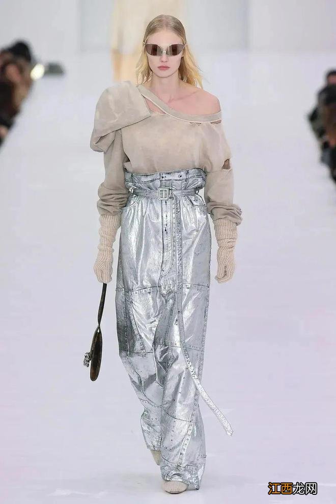 质感漆皮，秋日必备