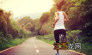 变速跑和慢跑哪个减脂效果好 变速跑和慢跑哪个减脂