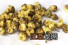 荠菜属于发物吗？吃荠菜的注意事项有哪些？