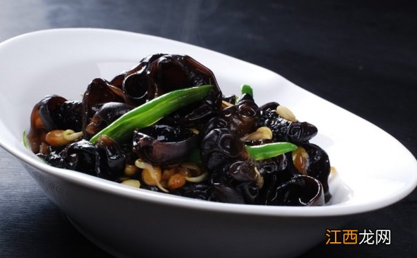 木耳用热水泡好还是冷水?木耳泡多久才可以吃?