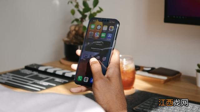 猫咪睡觉打鼾正常吗