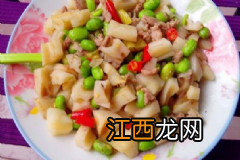 乌鸡的功效作用是什么？吃乌鸡的好处有哪些？