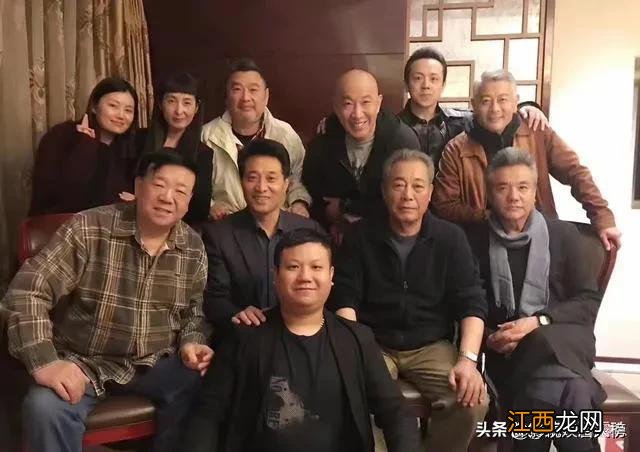 反腐大剧《风雨送春归》首播！演员有人被夸有人被骂，演戏太难了