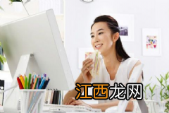 女人带妆睡觉有什么坏处？夏天女性化妆有什么步骤？