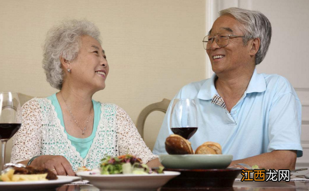 夏季老年人饮食该注意些什么？老年人夏季饮食注意事项