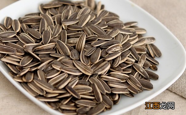 嗑太多瓜子危害大吗？瓜子吃太多有什么危害？