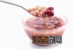 常见野生菌的营养价值是什么？常吃蘑菇类食物的功效有哪些？