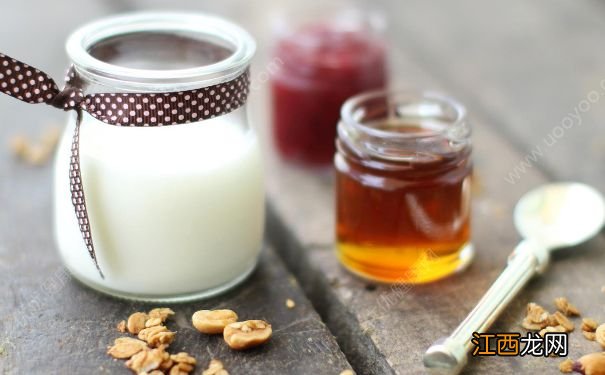 用酸奶敷脸好吗?用酸奶做面膜有哪些好处?