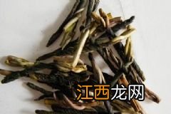 防晒后可以直接涂粉底液么？防晒霜和粉底液哪个先抹？