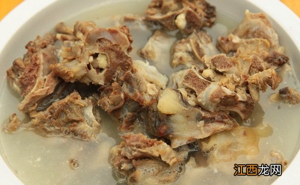 羊骨汤的功效作用是什么？羊骨汤的养生功效有哪些？