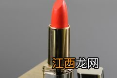 如何用卸妆油卸妆?正确卸妆步骤是怎样?