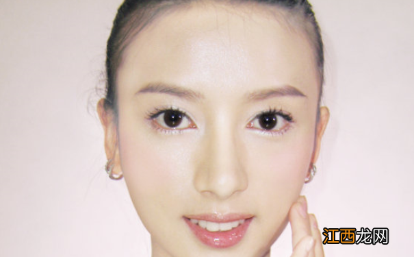 怎样修眉形好看?如何自己在家修眉?