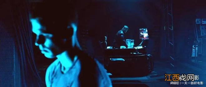 好久没看这么棒的恐怖科幻片了,强烈推荐《深空失忆》