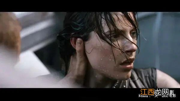 好久没看这么棒的恐怖科幻片了,强烈推荐《深空失忆》