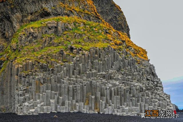 环游冰岛：排名世界第一的黑色沙滩