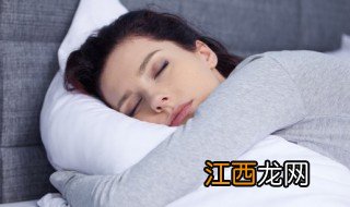 梦见蛇咬自己的脚是什么预兆 梦见蛇咬自己的脚是什么预兆女性