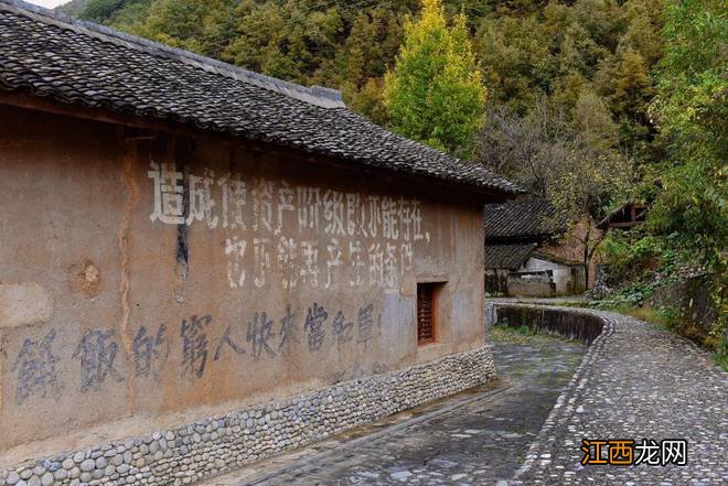 留坝深秋景观大赏,秦岭秘境看红叶,走中国最美的山村公路!