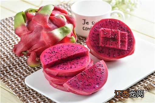 火龙果的功效与作用是什么？食用有哪些禁忌？