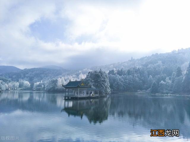 全国各地雾凇大赏！琼花玉树一相逢，便惊起“哇”声一片