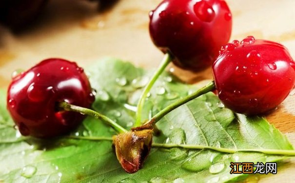 大龄女性多吃什么食物可以保养皮肤?