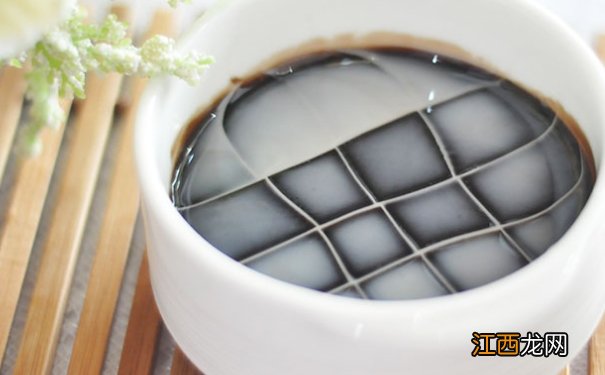 龟苓膏吃多了会怎么样?龟苓膏吃了会胖吗?