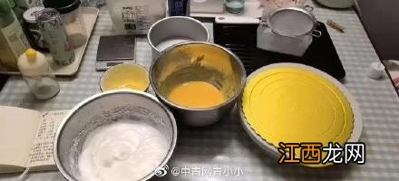 上海一小区300多人在等蛋糕 凌晨上海一小区300多人在等蛋糕